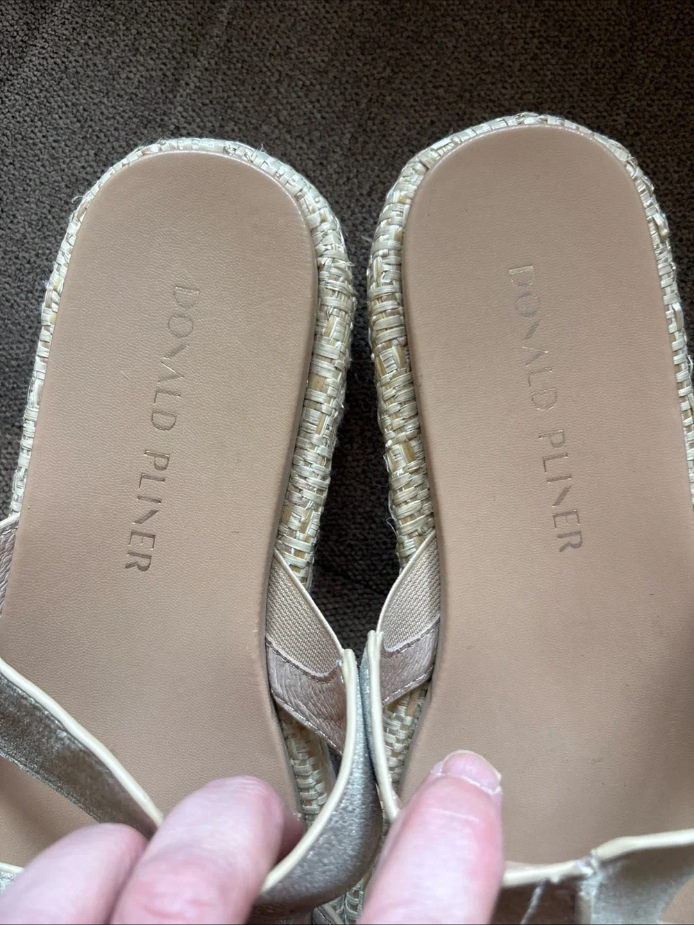 Donald Pliner Addara Shoes Womens Size 8 Gold Leather Slide Sandals Espadrille